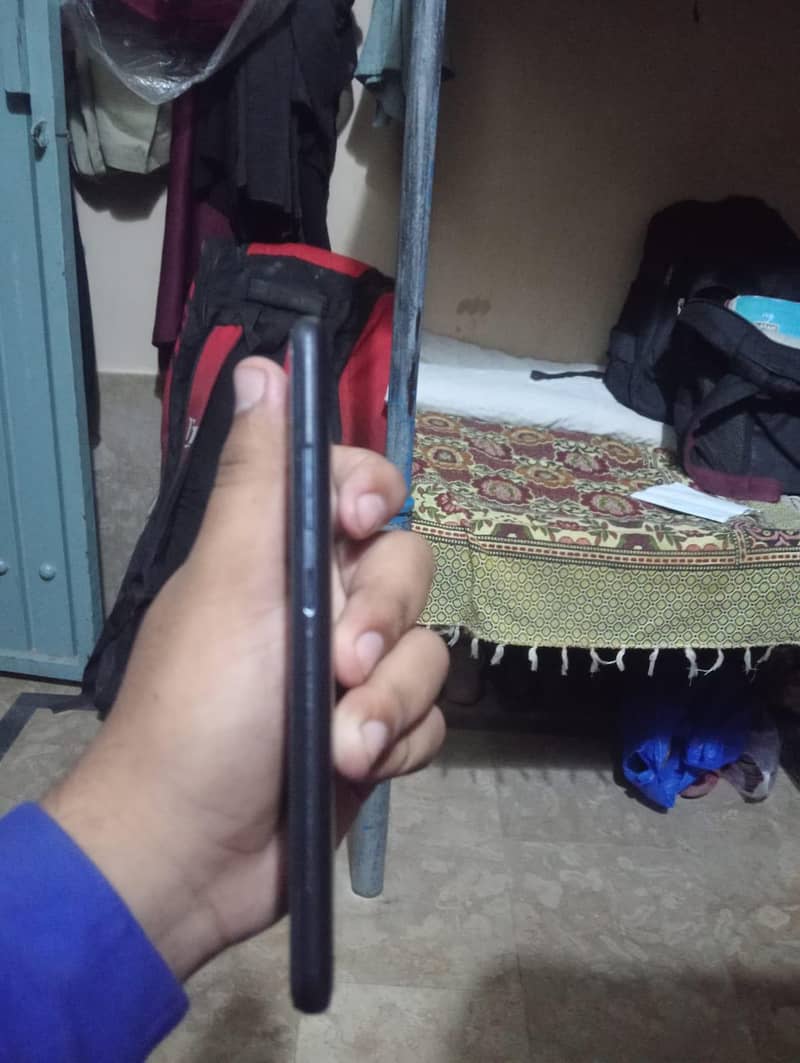 Realme C21 4