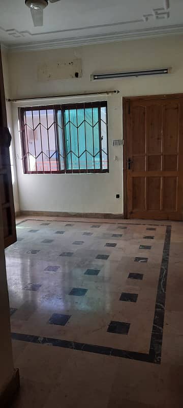 F-11/3 UPPER PORTION FOR RENT 3