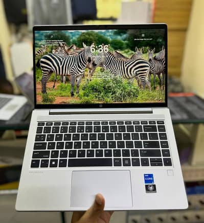 HP Probook 440 G9 12th Gen, core i5