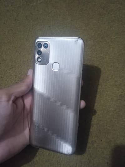 Infinix Hot 11 Play