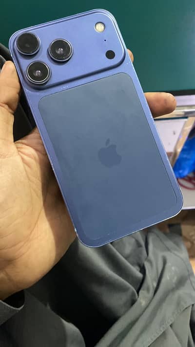 iPhone XR convert 17.256gb