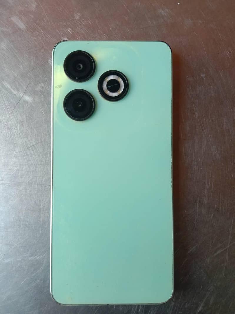 Infinix Smart 8 1