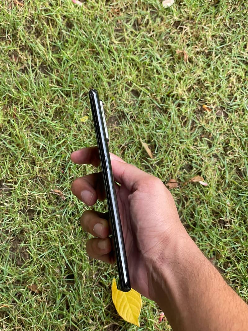 OPPO A95 5