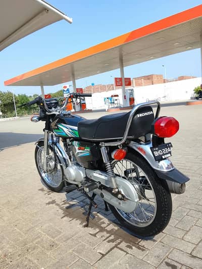 modal 08 2023 Honda 125