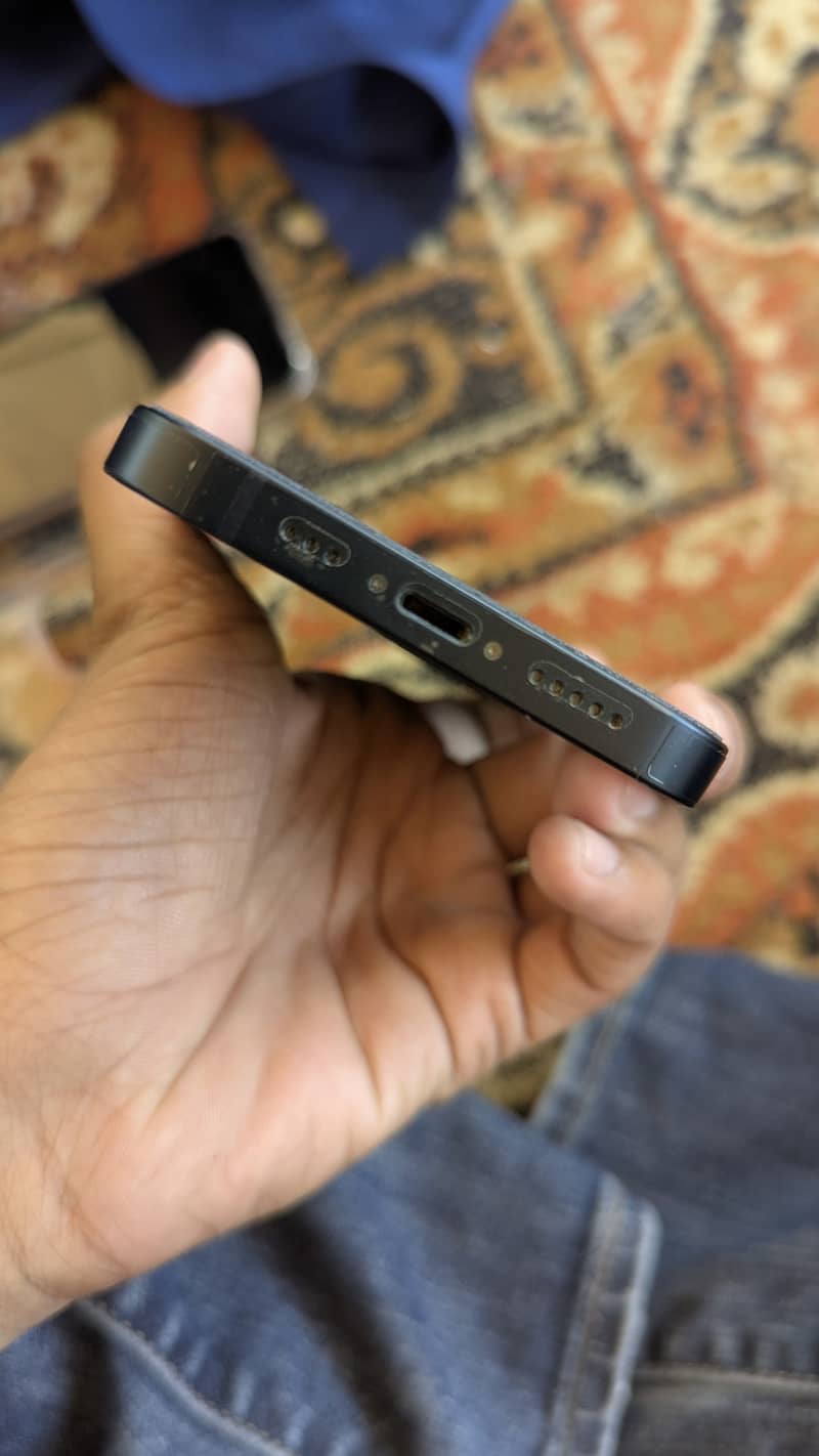 Apple iPhone 14 0