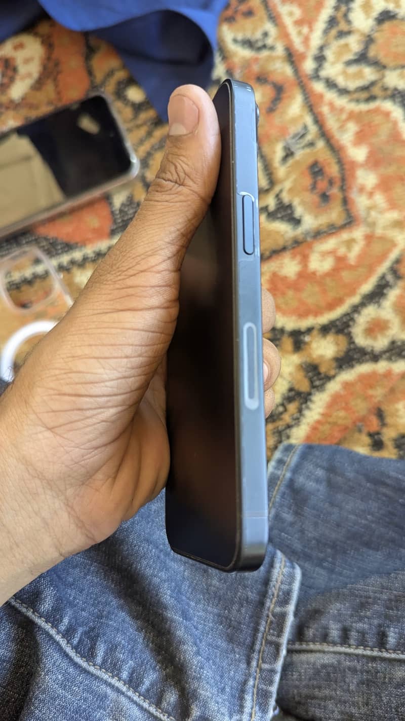 Apple iPhone 14 2