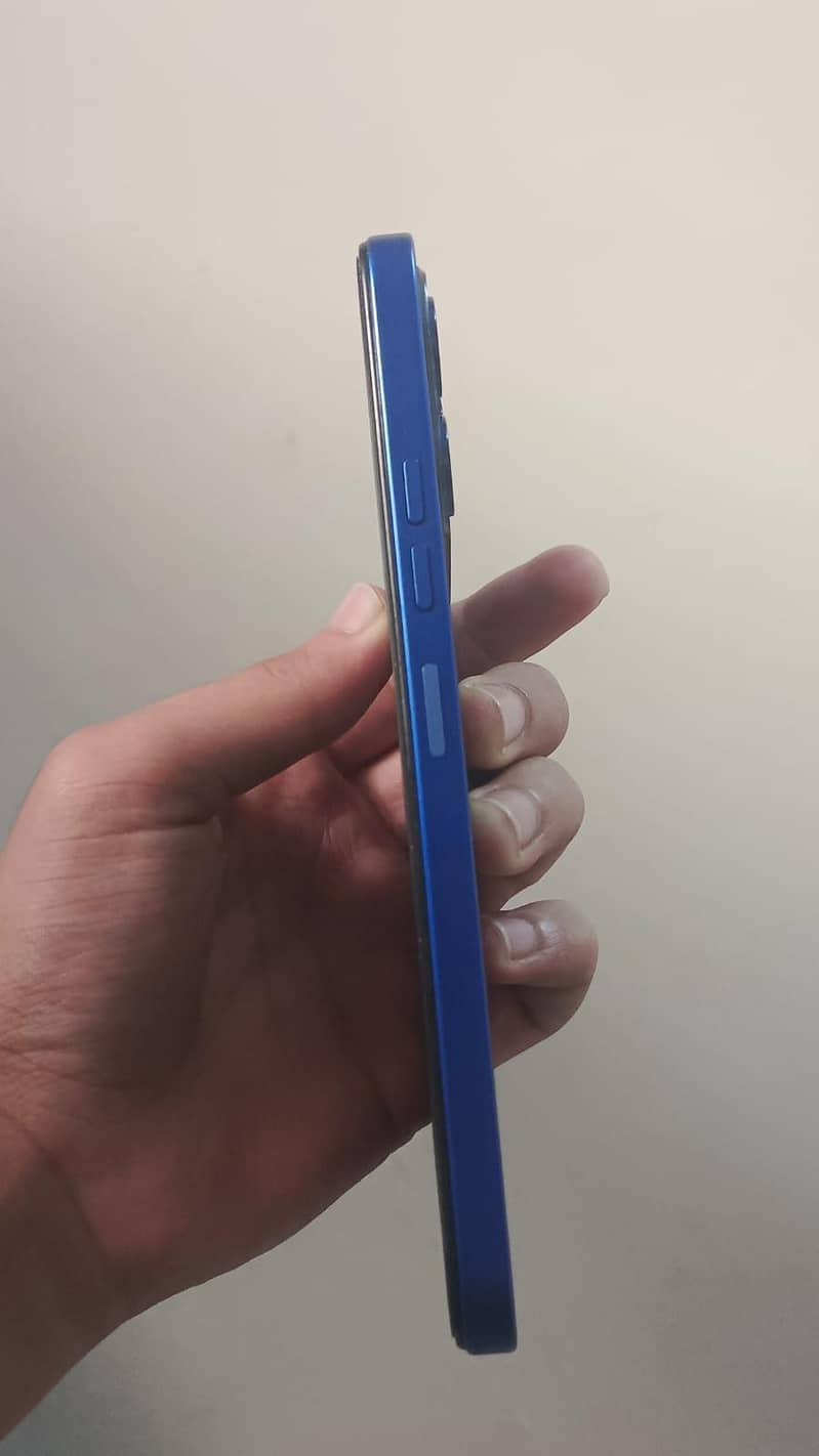 Tecno Spark 50 4