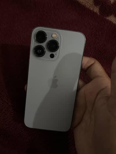 Apple iPhone 13 Pro