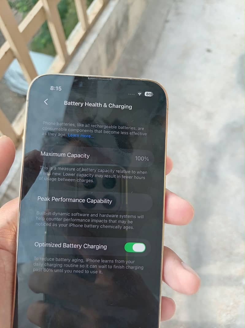 Apple iPhone 13 Pro 2