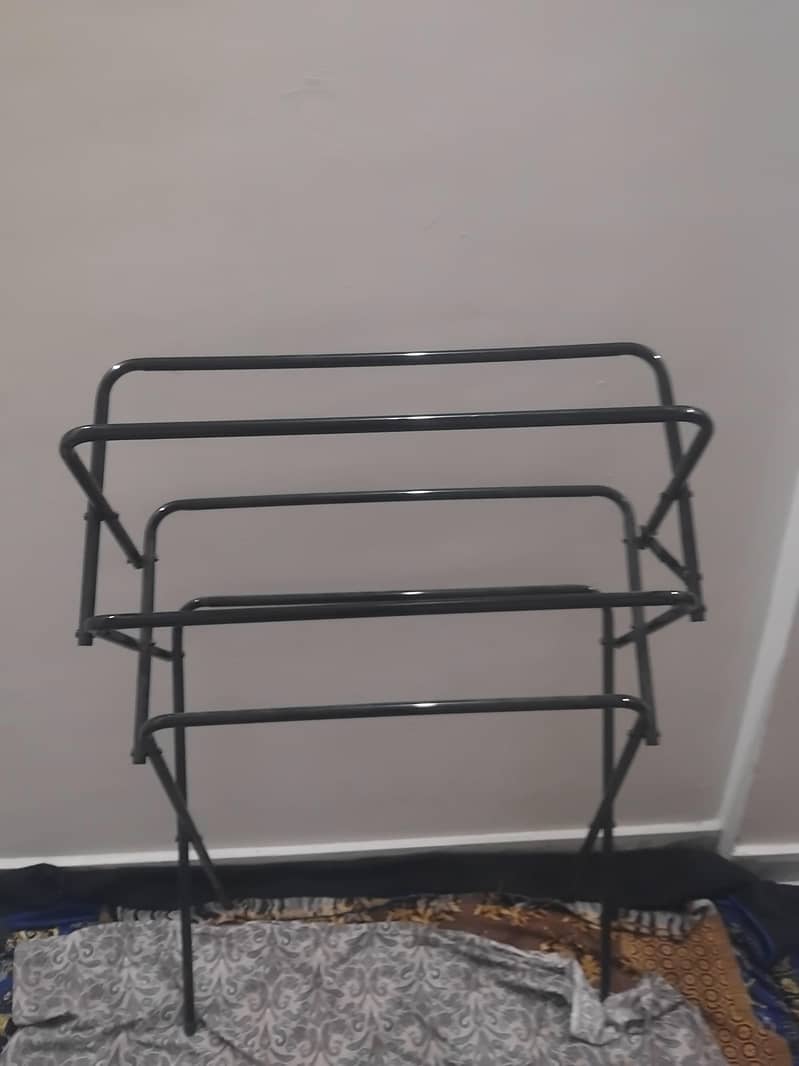 iron stand 0