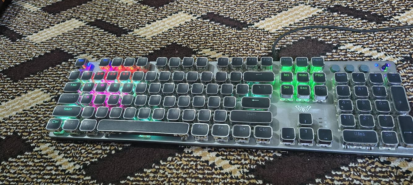 gaming keyboard 5