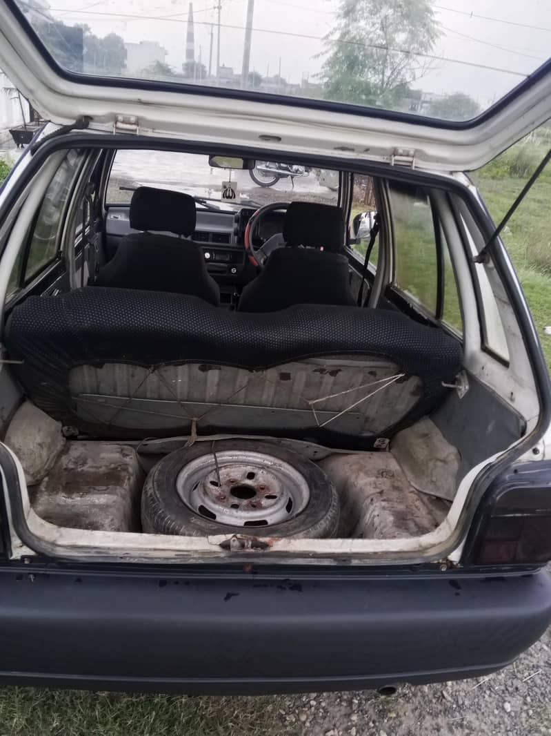 Suzuki Mehran 2000 2