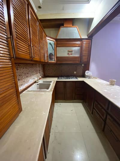 DHA phase 7 one bad dd fully furnished for single working man