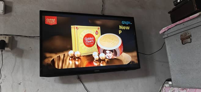 LCD 42 inch saple ha android nhi ha