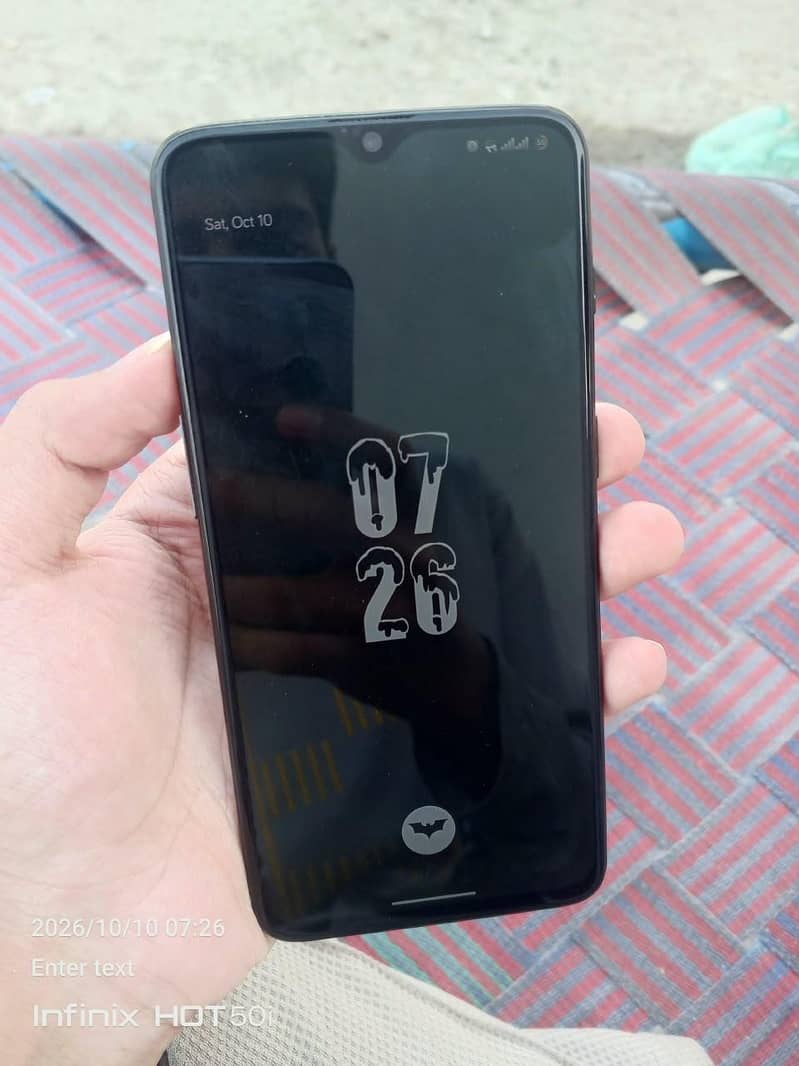 One Plus 6T 5