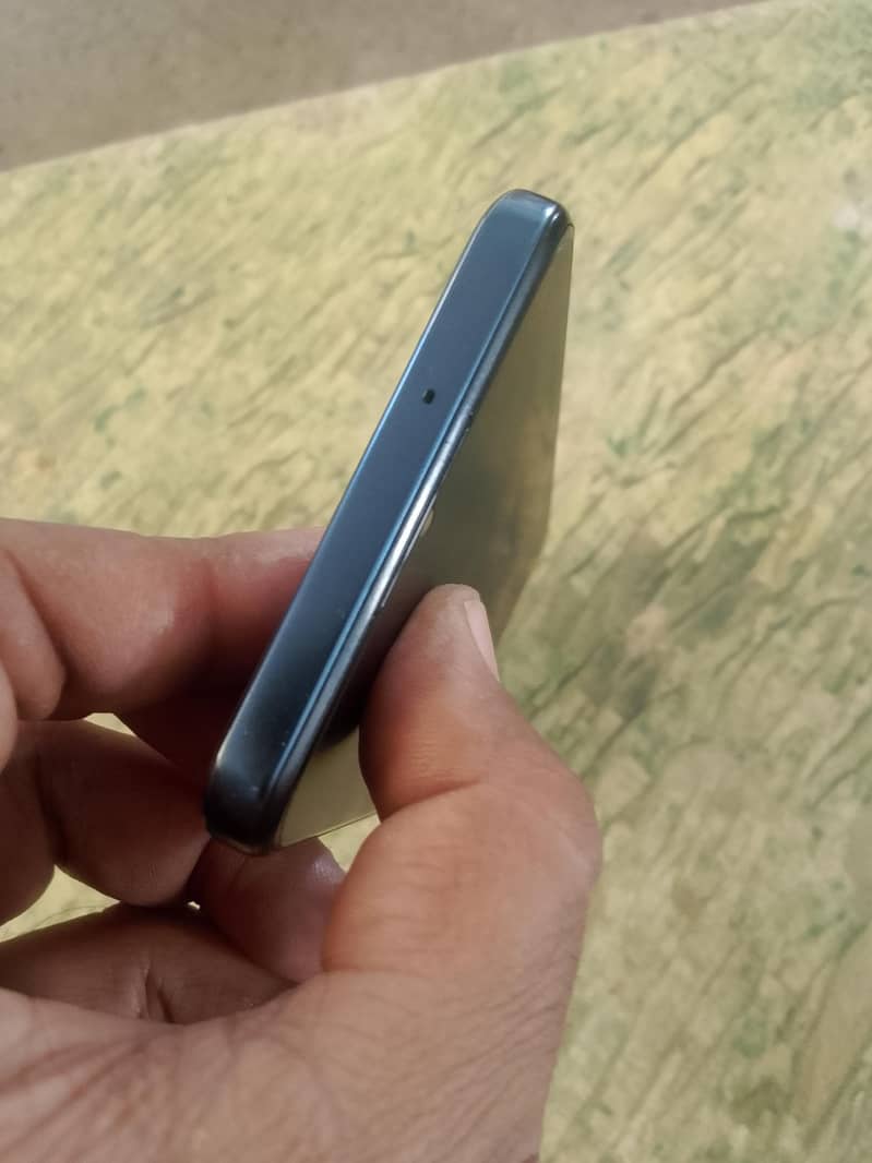 Nokia G310 3