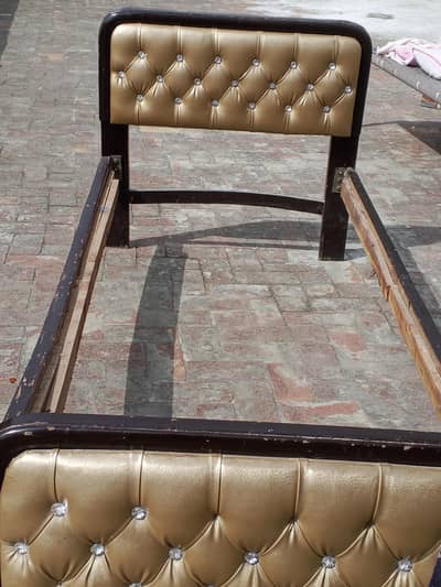 Single bed