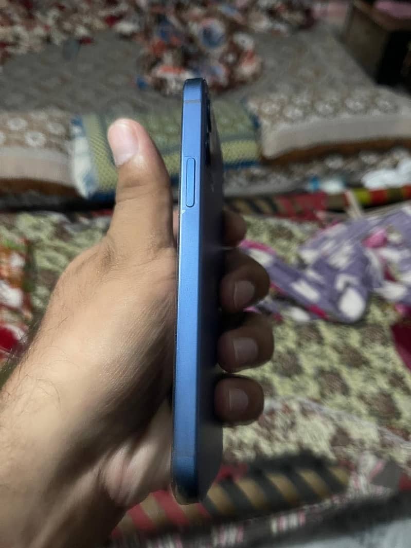 Apple iPhone 12 | Physical SIM + eSIM 5