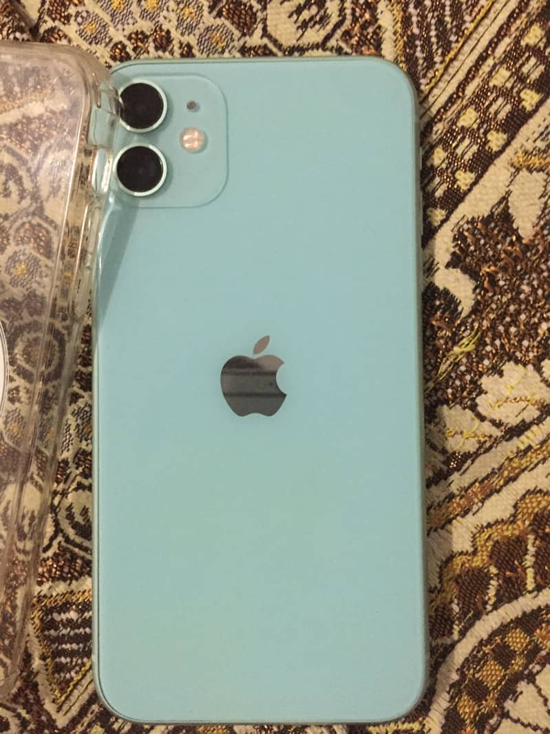 Apple iPhone 11 0