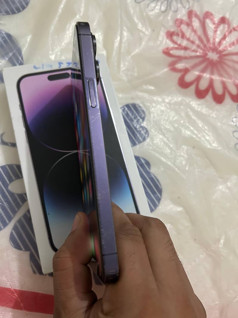 Apple iPhone 14 Pro Max 4