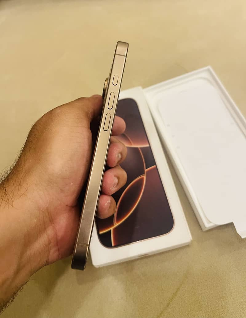 iPhone 16 Pro JV 3