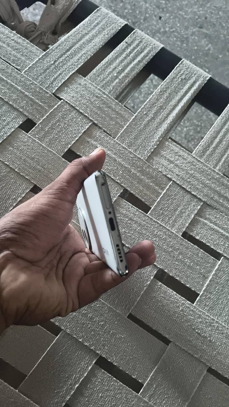 vivo v30e 5