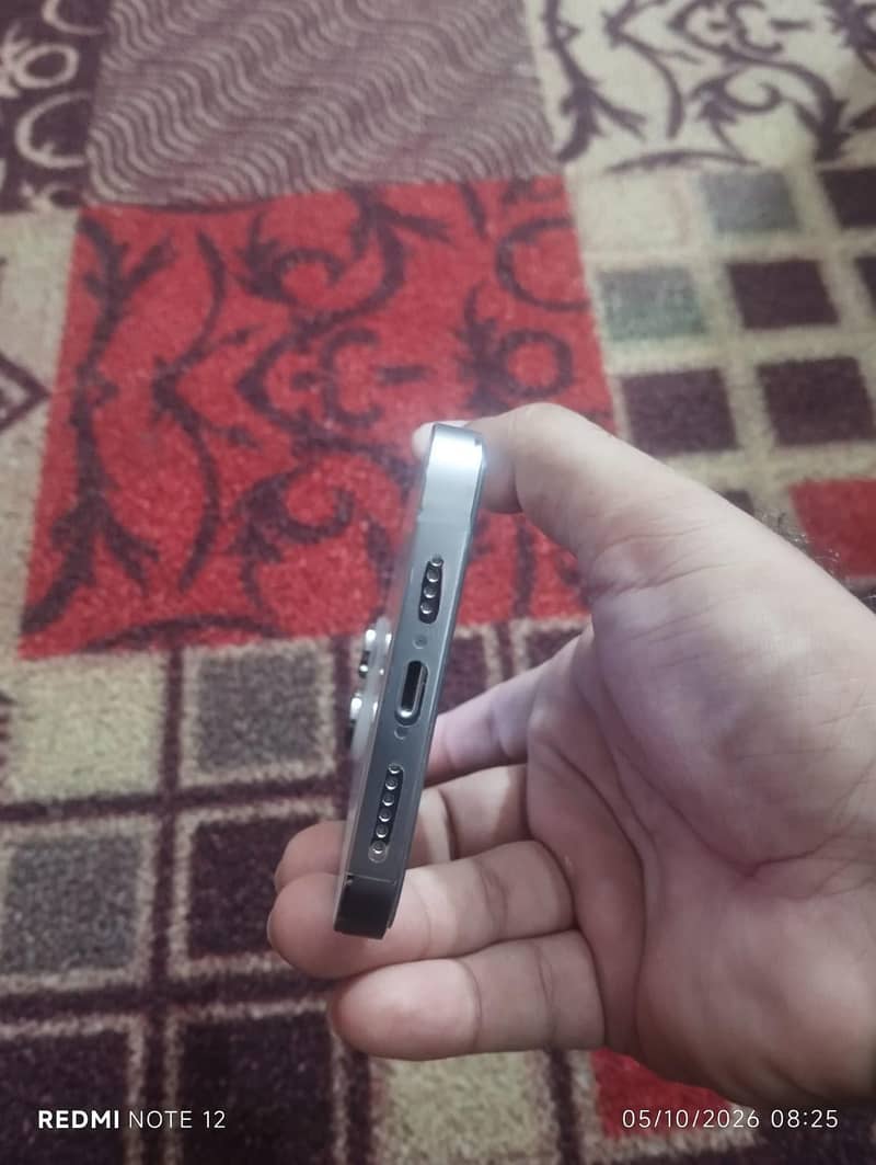 Apple iPhone 14 Pro Max 7