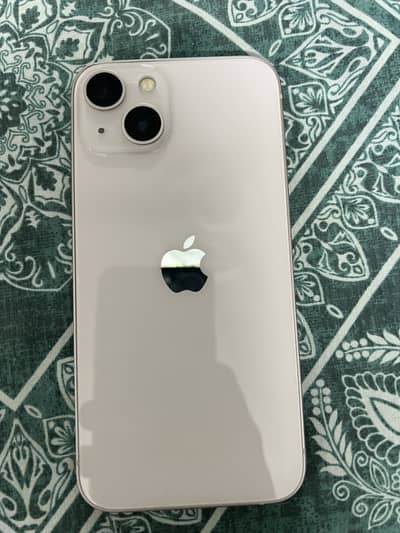 Apple iPhone 13