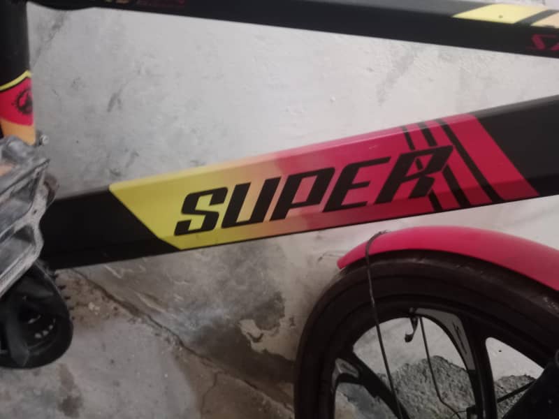 super 3