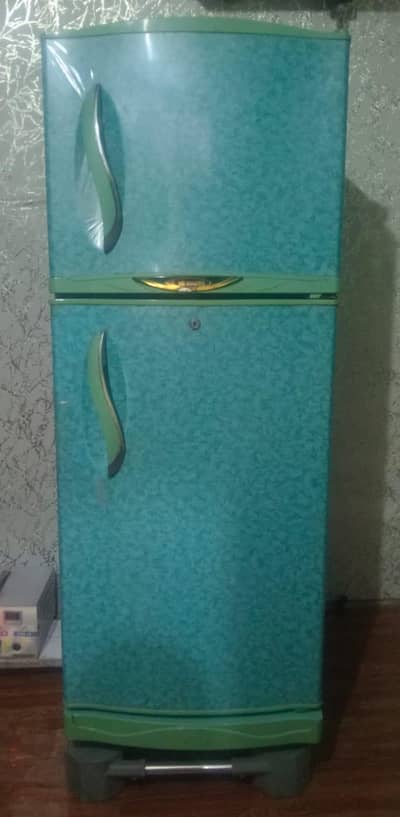 Waves Refrigerator for Sale – good Working Condition