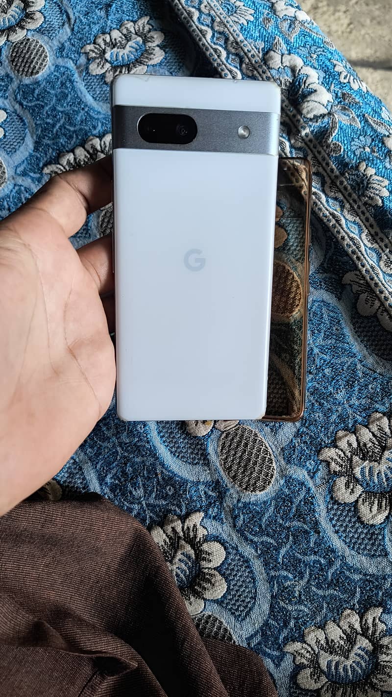 Google Pixel 7a 1