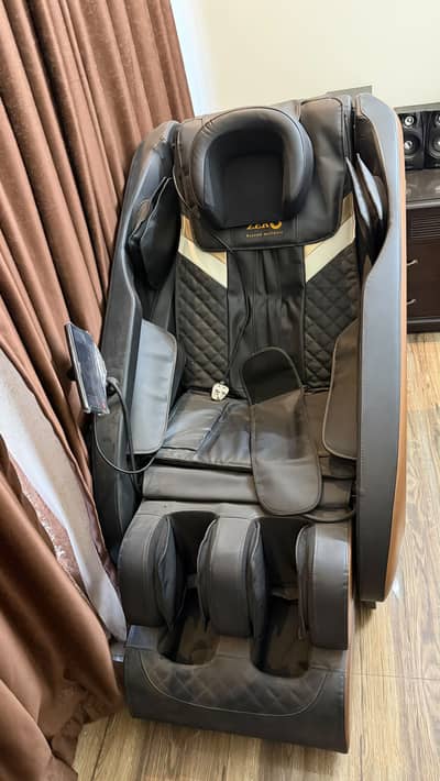 Massage chair full body automatic with 12+ functions