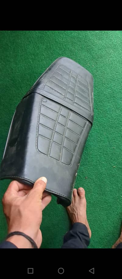 Honda 125 Seat Down model