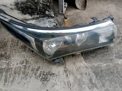 Gli 2017 headlights