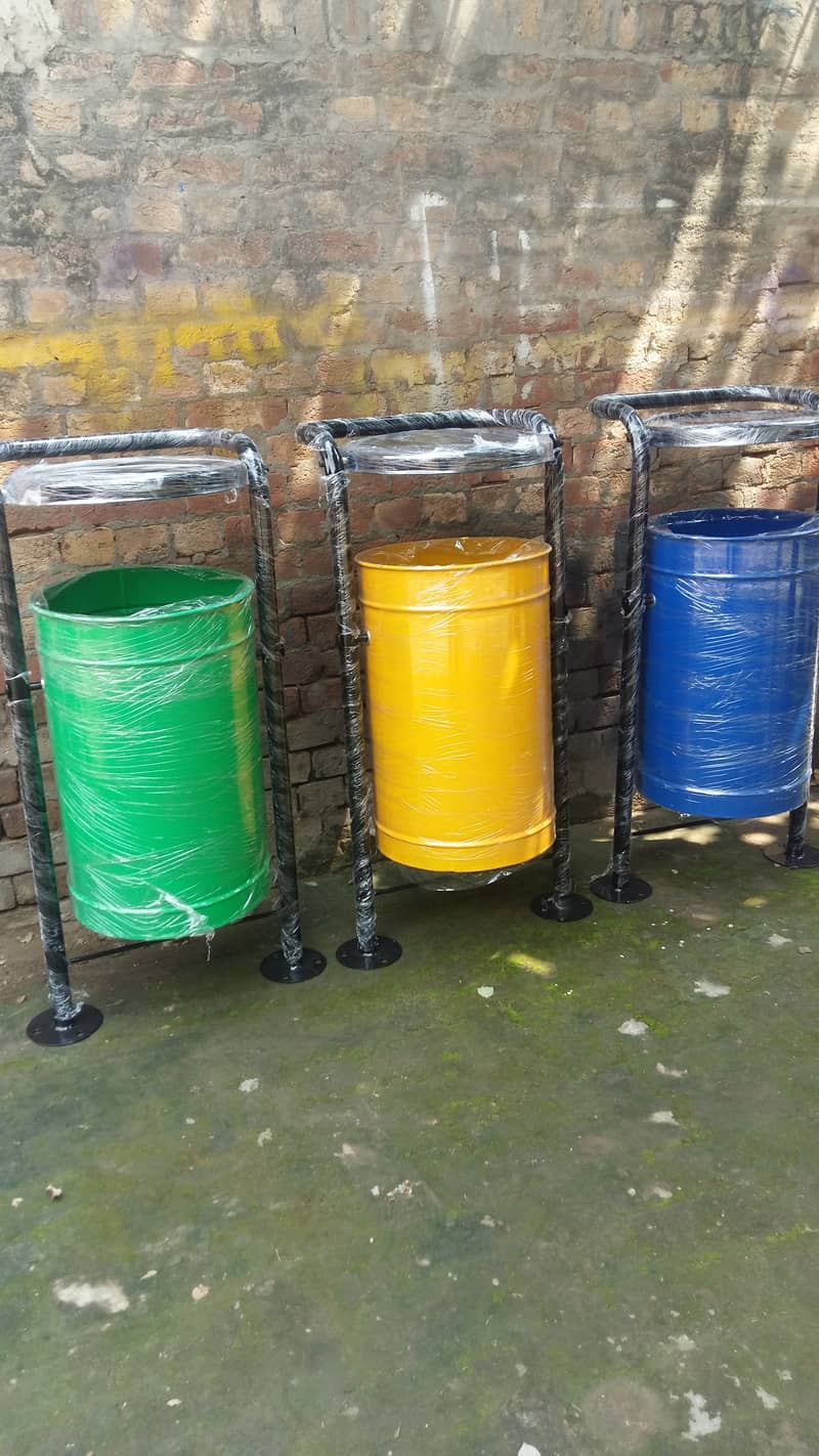 Dustbin 2
