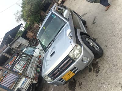 Mitsubishi Pajero Mini 2010 original manuel