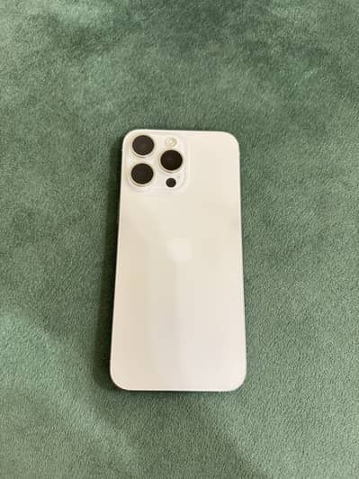 Apple iPhone 16 Pro Max JV With Box and Cable 10/10 Condition