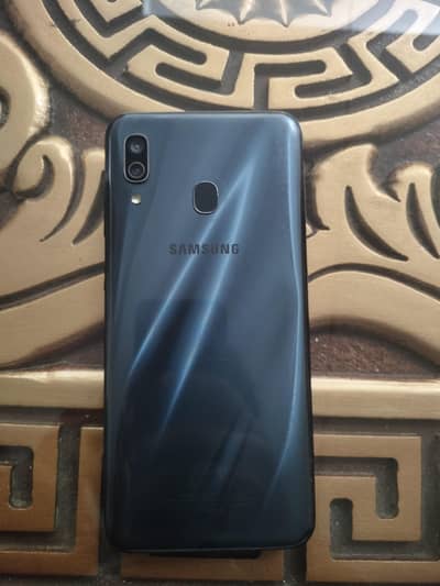 Samsung Mobile A30