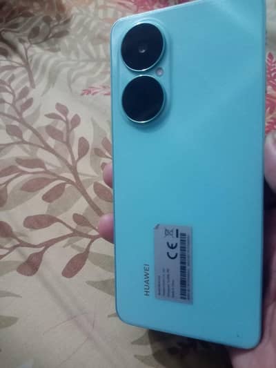 Huawei Nova Y73 8/256 GB camera King's