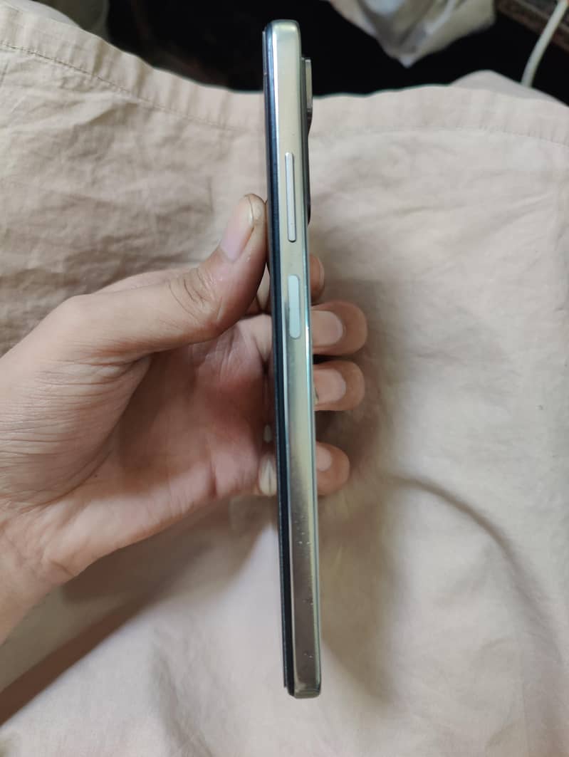 Xiaomi Redmi Note 11 Pro 4
