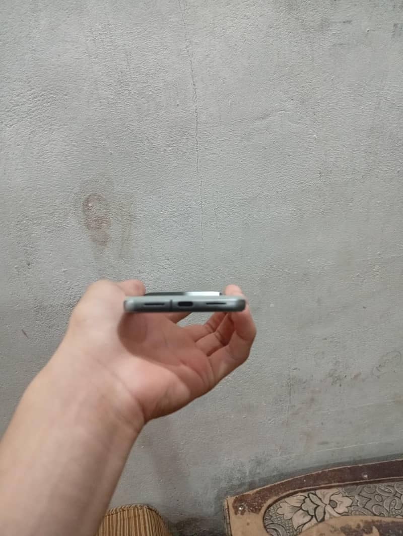 Google Pixel 8 0
