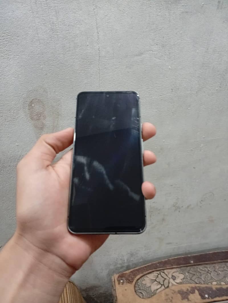 Google Pixel 8 4