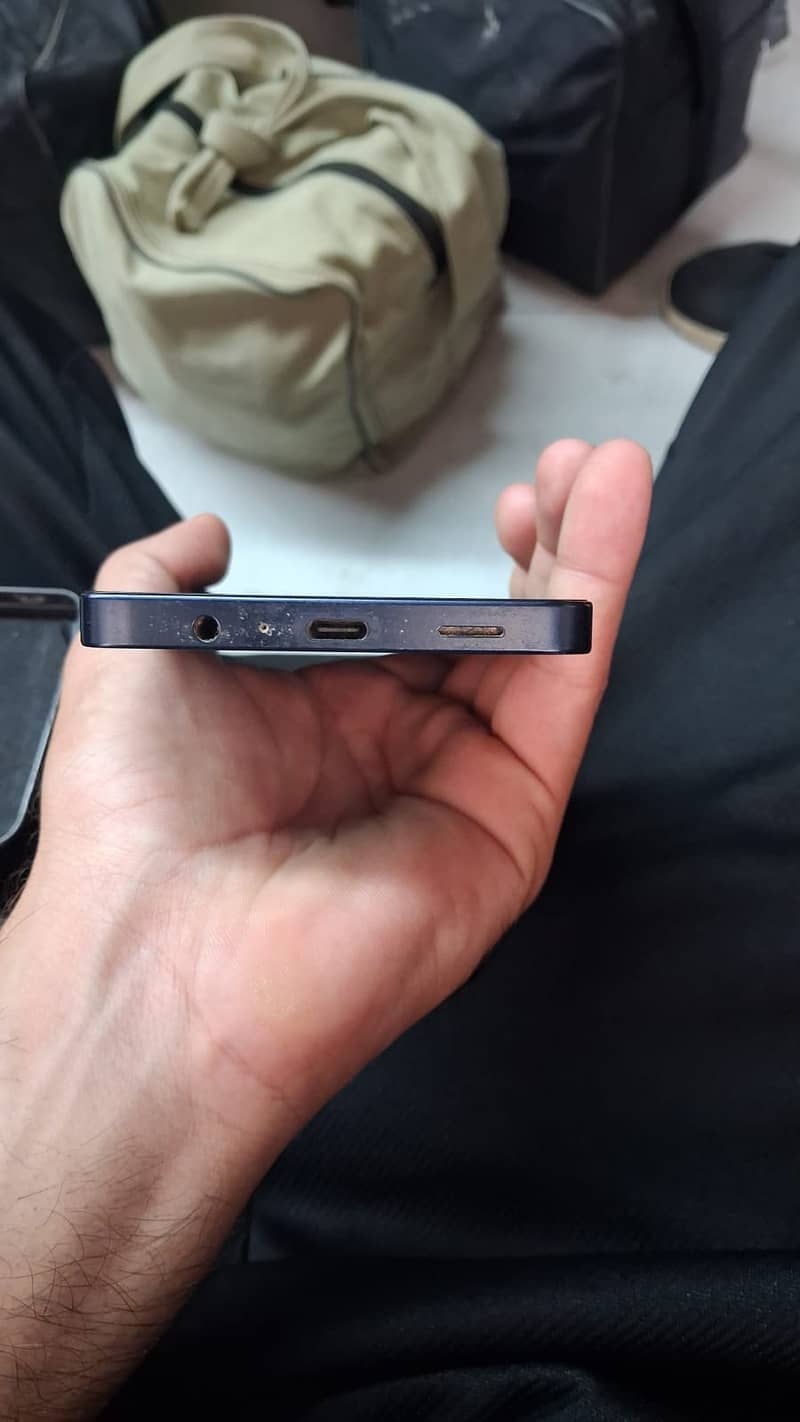 Samsung Mobile A06 2