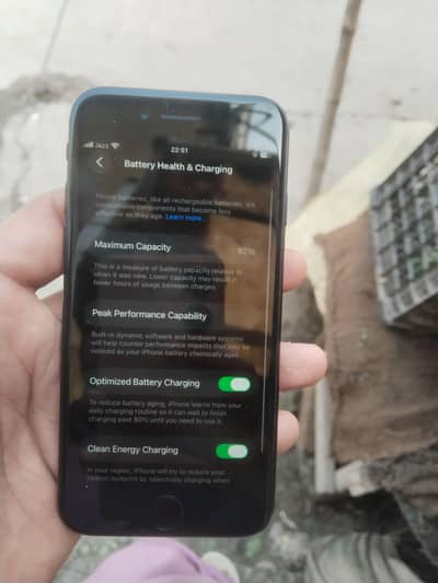 Apple iPhone SE  2