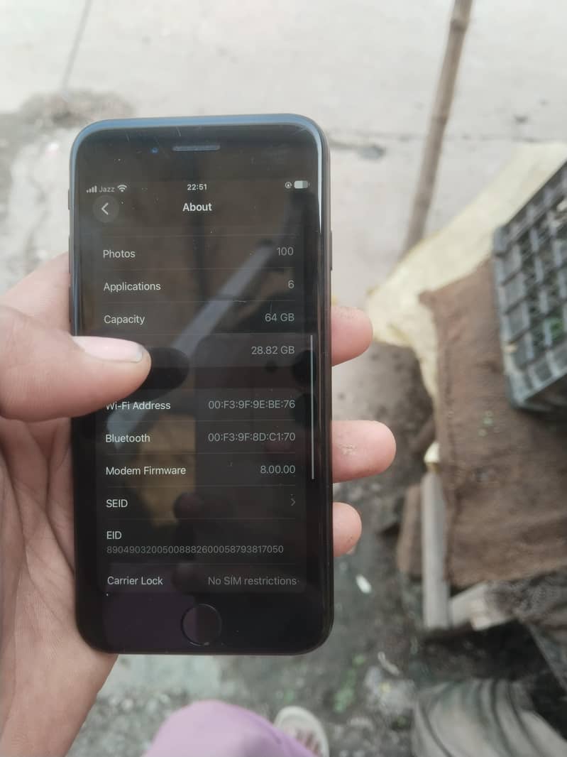 Apple iPhone SE  2 2