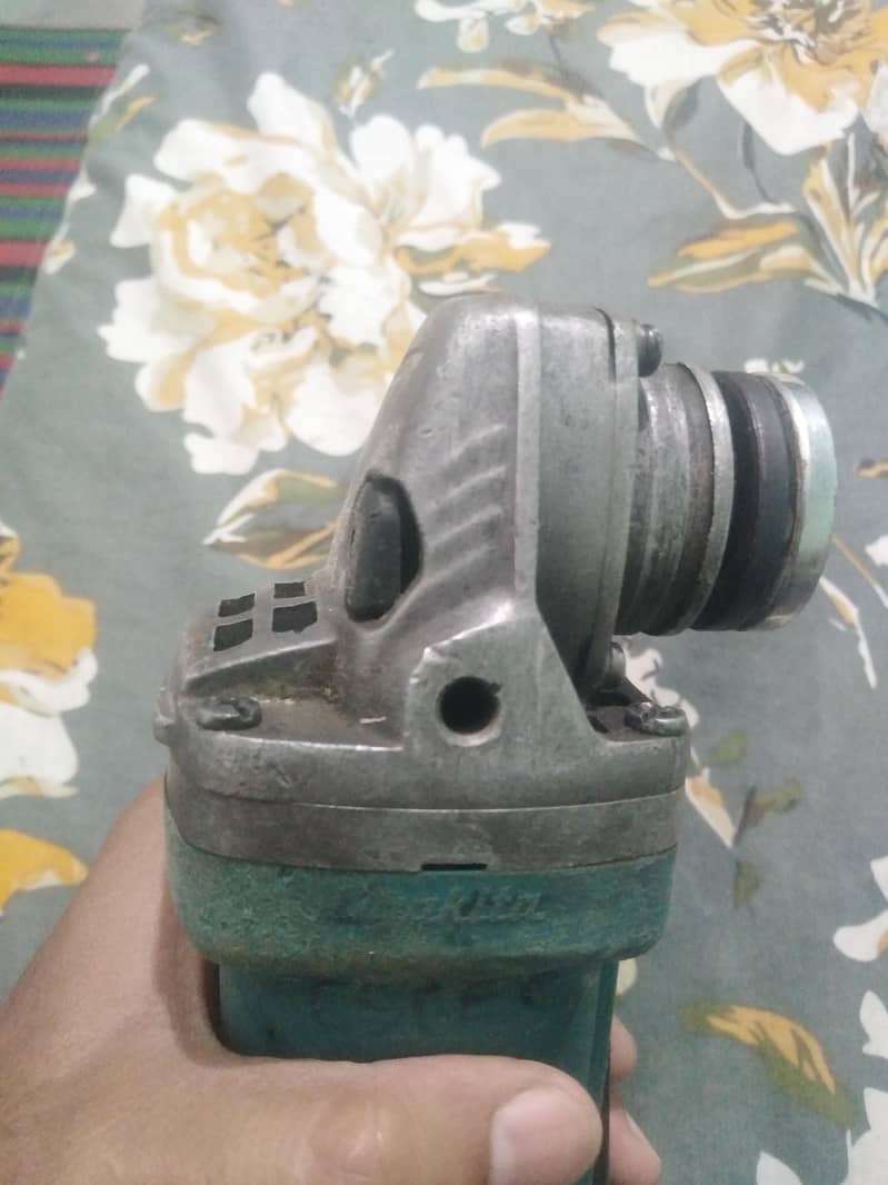 Angle Grinder 1