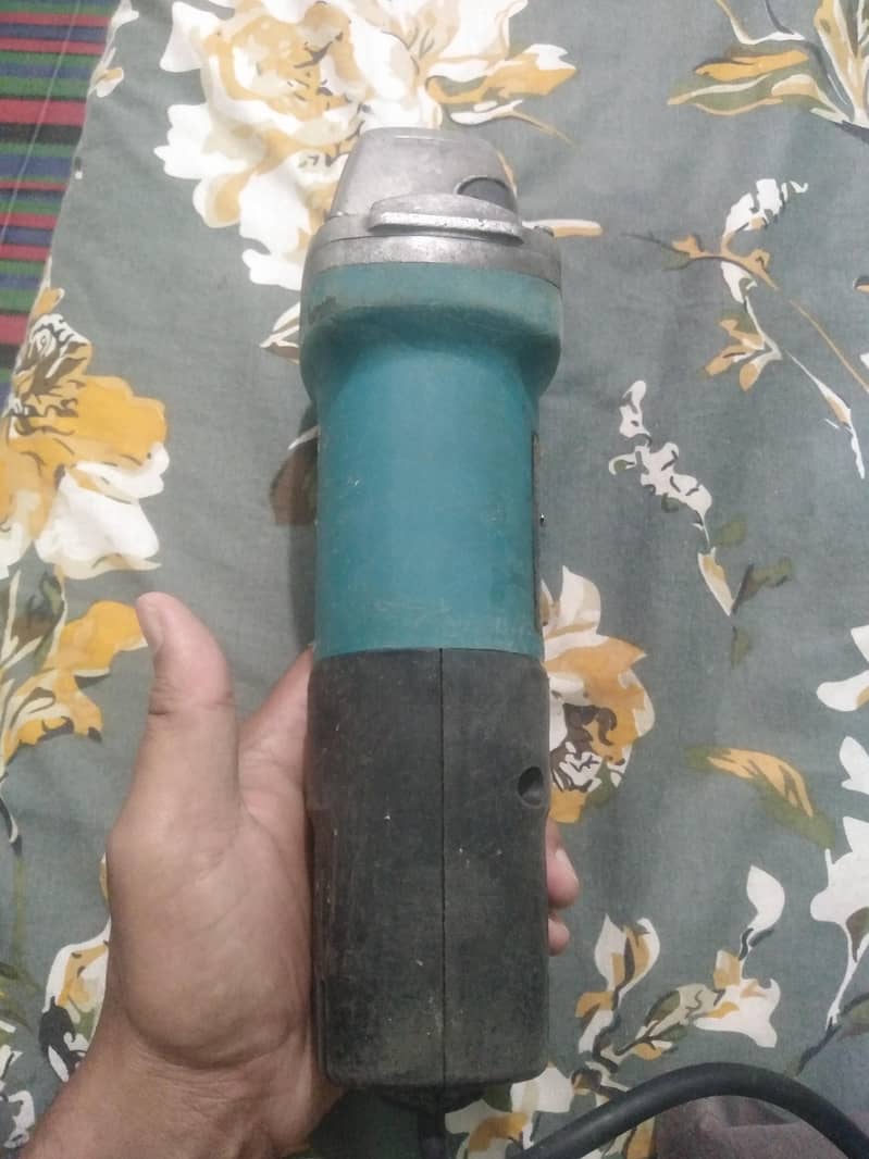 Angle Grinder 4