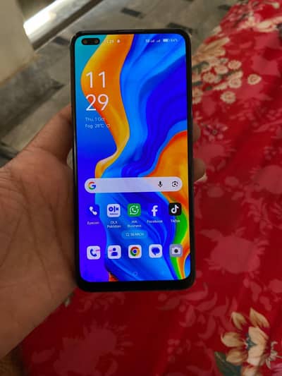 oppo f17 pro super amlod display RAM 8+5/128 first read add and pic