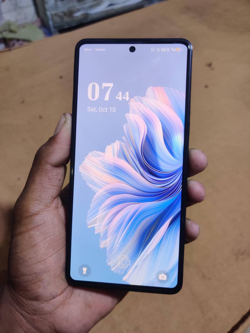 Tecno CAMON 20 Pro 6