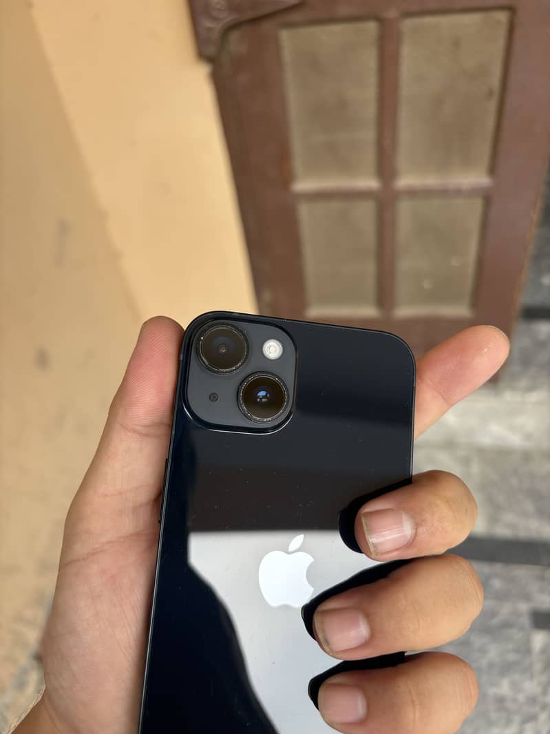 Apple iPhone 14 4